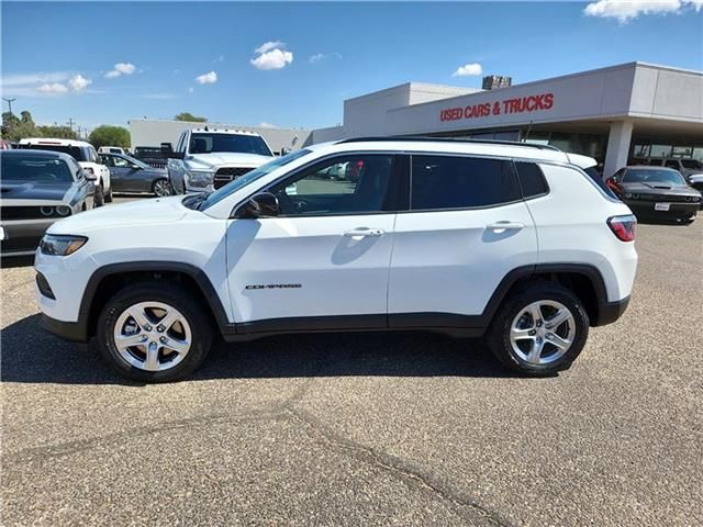 2024 Jeep Compass Latitude