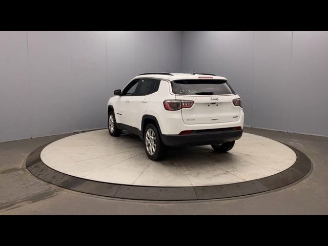 2024 Jeep Compass Latitude Lux