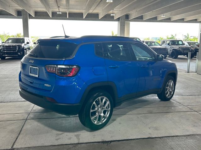 2024 Jeep Compass Latitude Lux