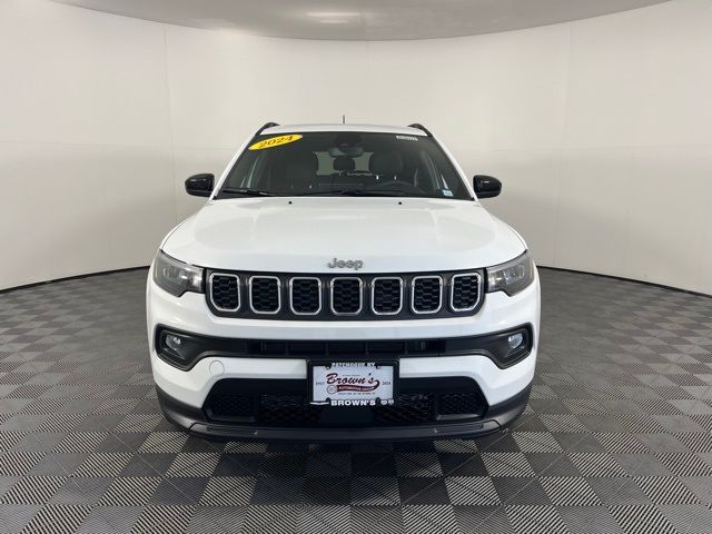 2024 Jeep Compass Latitude Lux