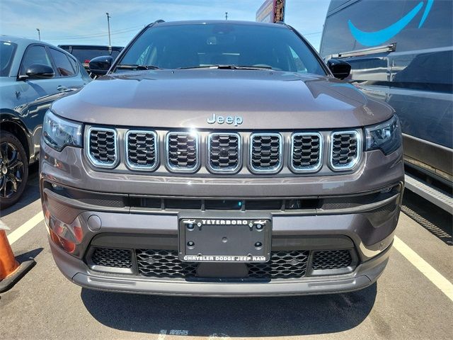 2024 Jeep Compass Latitude Lux