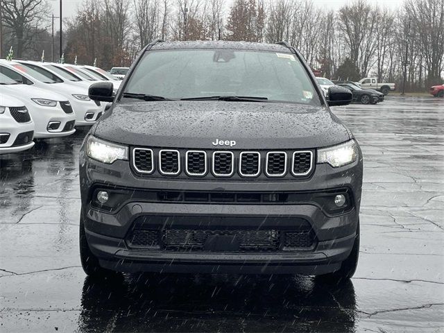 2024 Jeep Compass Latitude Lux