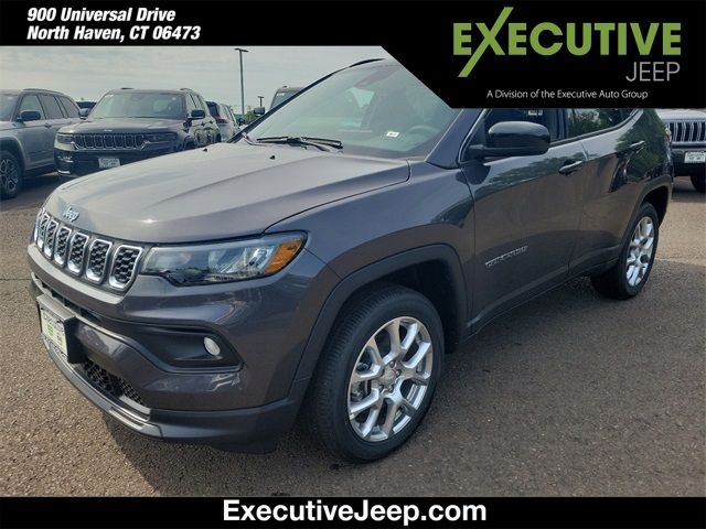 2024 Jeep Compass Latitude Lux