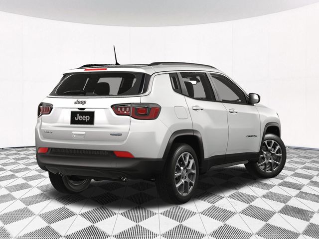 2024 Jeep Compass Latitude Lux