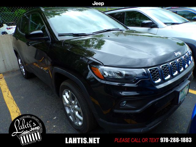 2024 Jeep Compass Latitude Lux