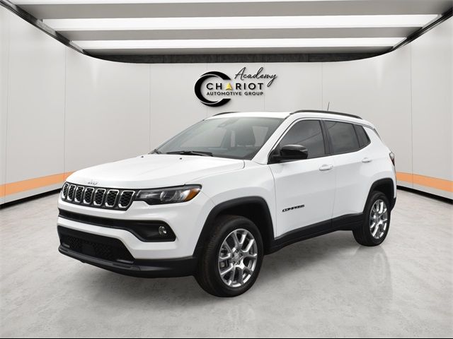 2024 Jeep Compass Latitude Lux