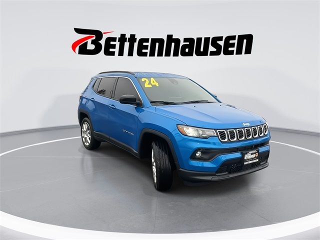 2024 Jeep Compass Latitude Lux