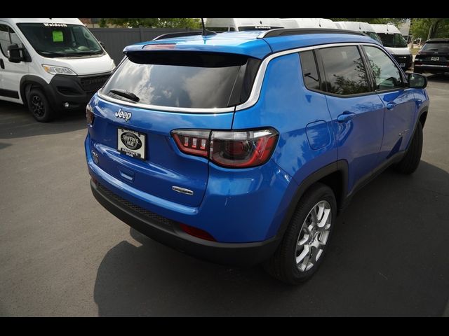 2024 Jeep Compass Latitude Lux