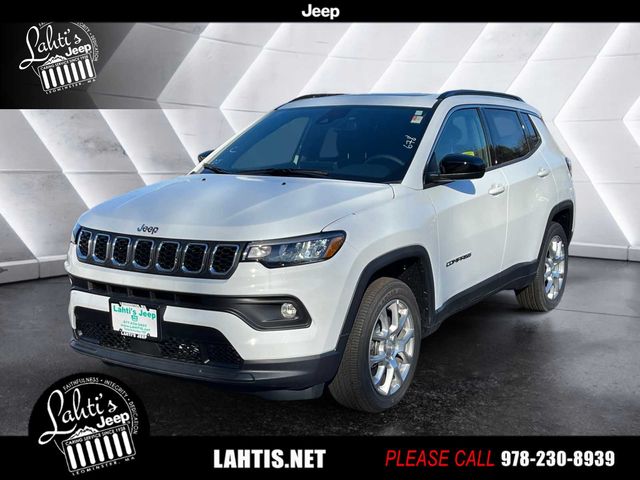 2024 Jeep Compass Latitude Lux