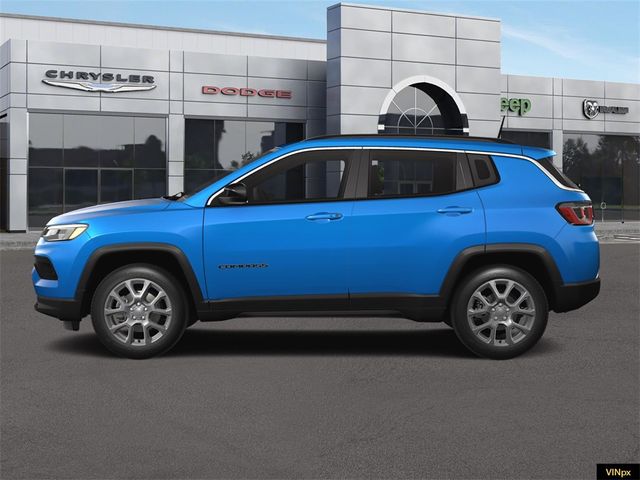 2024 Jeep Compass Latitude Lux