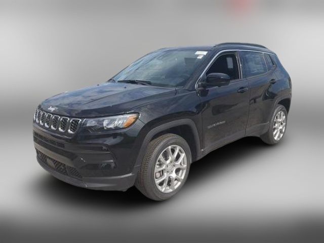 2024 Jeep Compass Latitude Lux