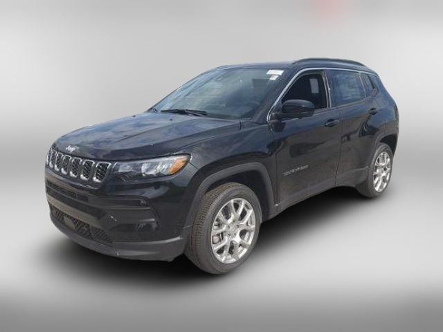 2024 Jeep Compass Latitude Lux