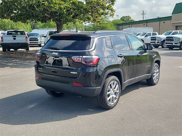 2024 Jeep Compass Latitude Lux