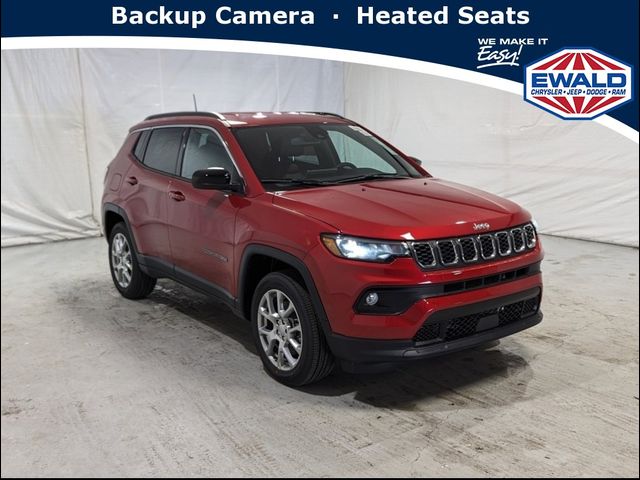 2024 Jeep Compass Latitude Lux