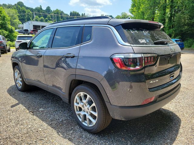 2024 Jeep Compass Latitude Lux