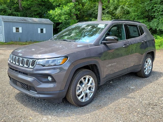 2024 Jeep Compass Latitude Lux