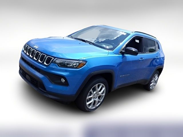 2024 Jeep Compass Latitude Lux