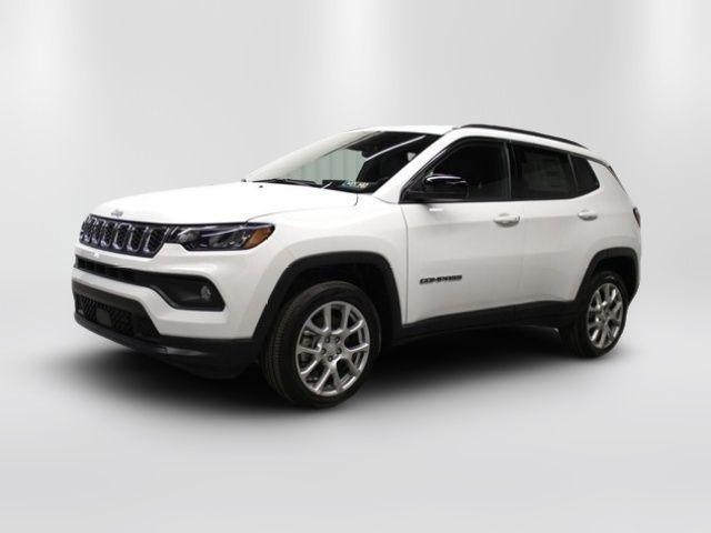 2024 Jeep Compass Latitude Lux