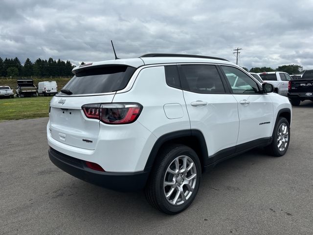 2024 Jeep Compass Latitude Lux