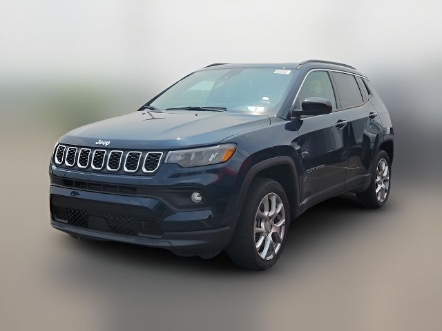 2024 Jeep Compass Latitude Lux