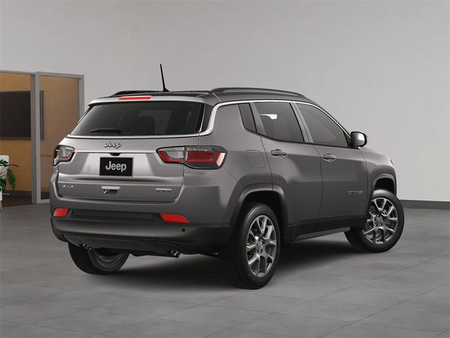 2024 Jeep Compass Latitude Lux