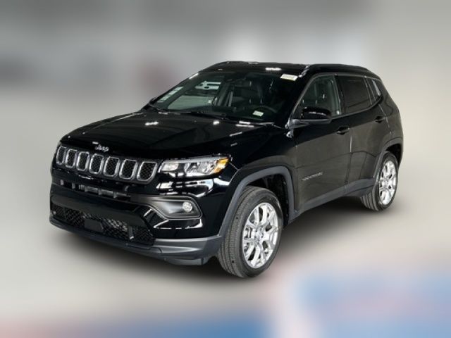 2024 Jeep Compass Latitude Lux