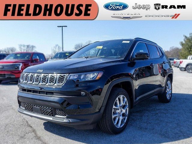 2024 Jeep Compass Latitude Lux