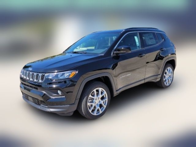 2024 Jeep Compass Latitude Lux