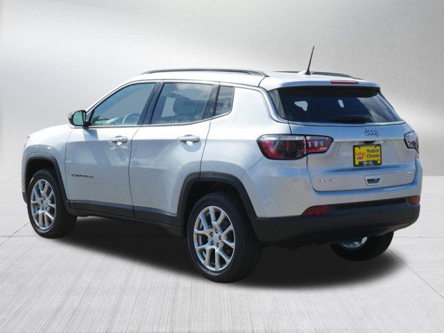 2024 Jeep Compass Latitude Lux