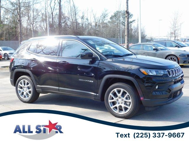 2024 Jeep Compass Latitude Lux