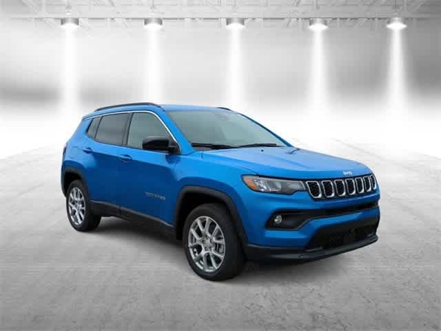 2024 Jeep Compass Latitude Lux