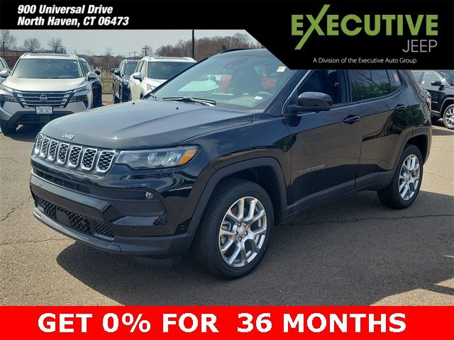 2024 Jeep Compass Latitude Lux