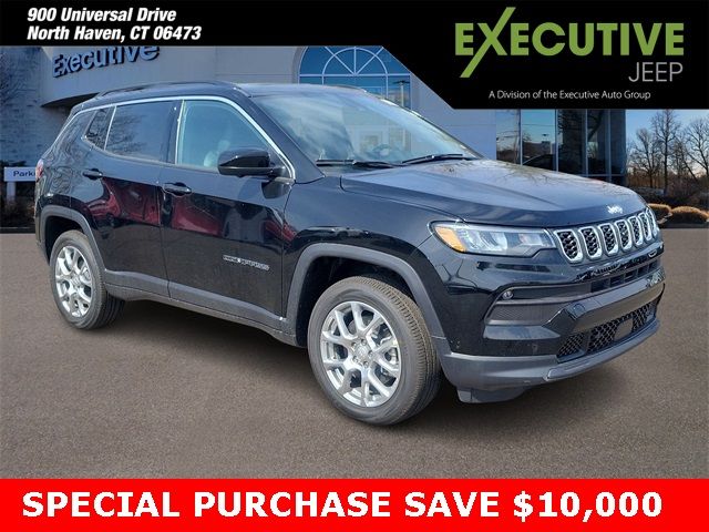 2024 Jeep Compass Latitude Lux