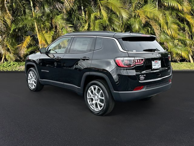 2024 Jeep Compass Latitude Lux