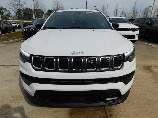 2024 Jeep Compass Latitude Lux