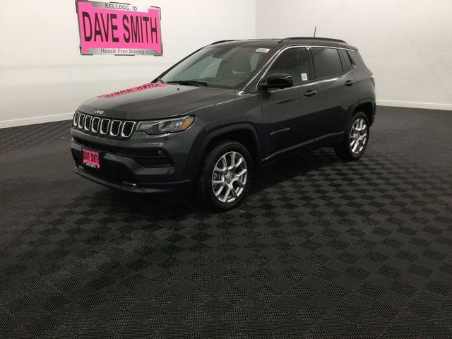 2024 Jeep Compass Latitude Lux