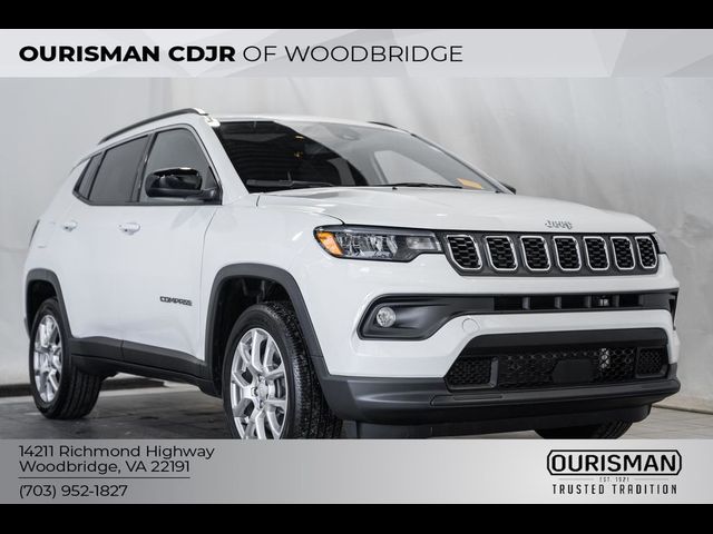 2024 Jeep Compass Latitude Lux