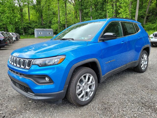 2024 Jeep Compass Latitude Lux