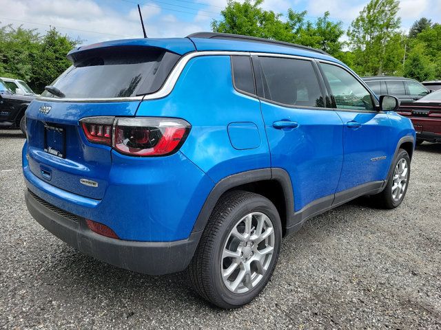 2024 Jeep Compass Latitude Lux