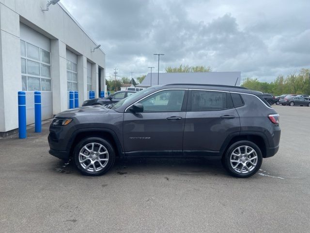 2024 Jeep Compass Latitude Lux