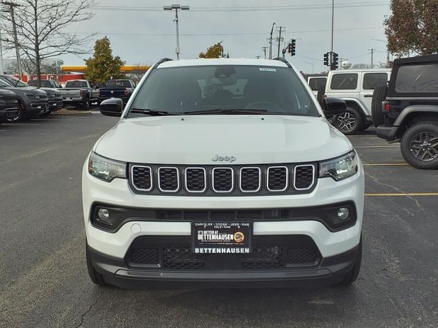 2024 Jeep Compass Latitude Lux