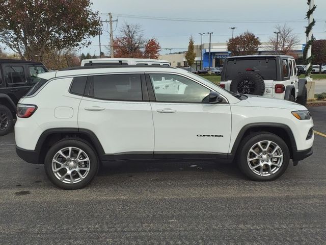 2024 Jeep Compass Latitude Lux