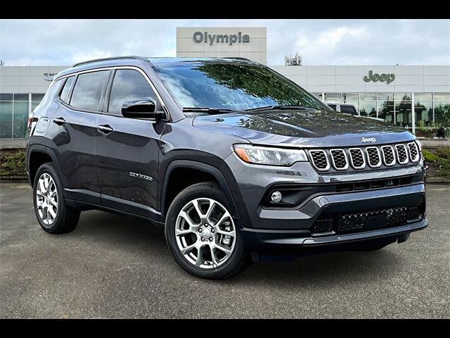 2024 Jeep Compass Latitude Lux