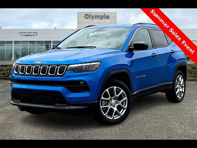 2024 Jeep Compass Latitude Lux