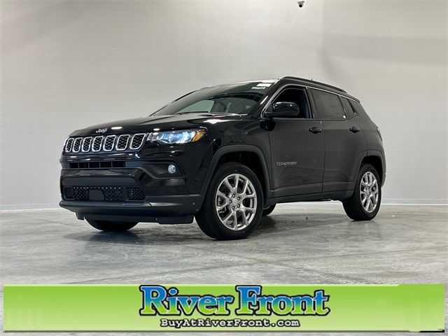 2024 Jeep Compass Latitude Lux