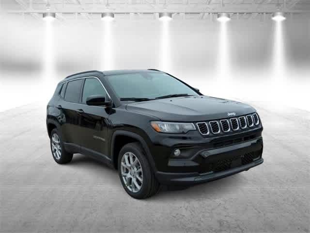 2024 Jeep Compass Latitude Lux