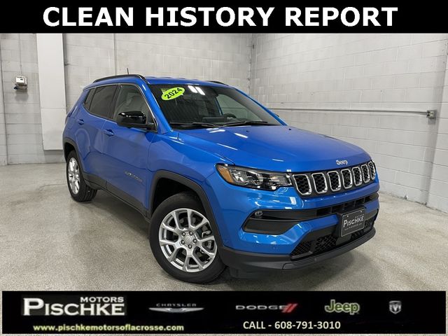 2024 Jeep Compass Latitude Lux