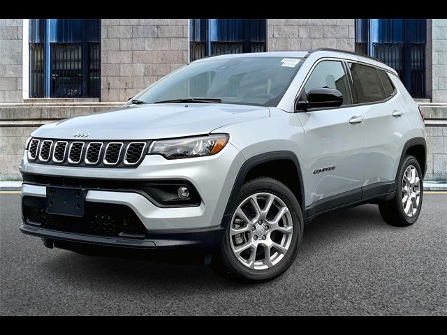 2024 Jeep Compass Latitude Lux