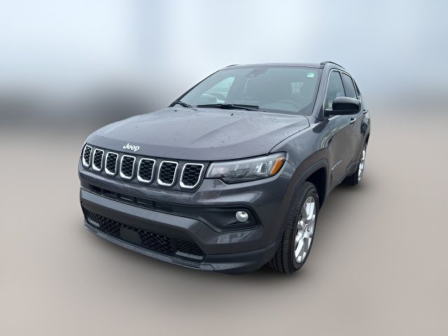 2024 Jeep Compass Latitude Lux