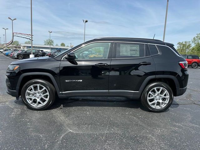 2024 Jeep Compass Latitude Lux